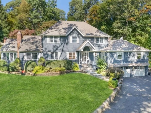 67 Lookout Rd, Mountain Lakes Boro, NJ 07046