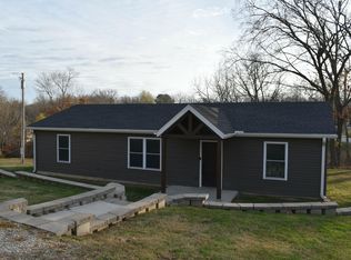 200 Summit St, Mansfield, MO 65704
