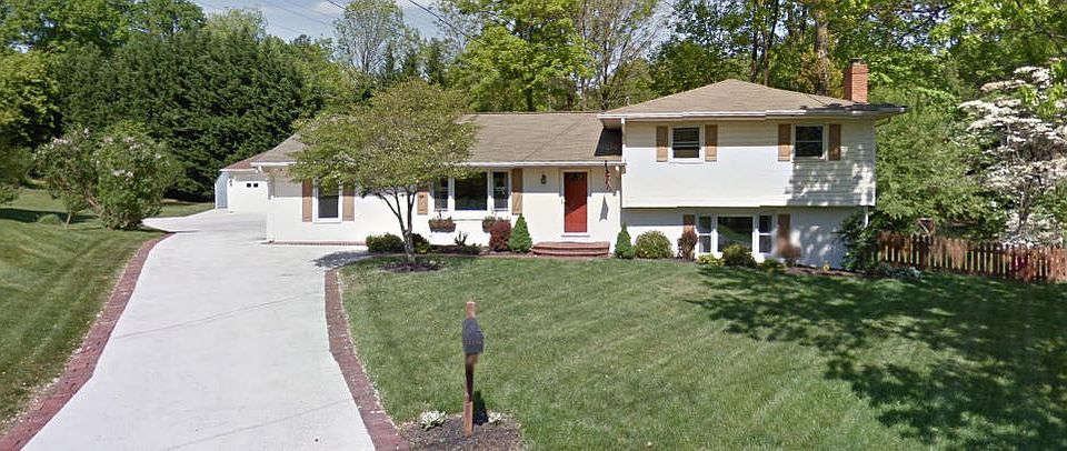 1st image of 3229 Hartley Cir