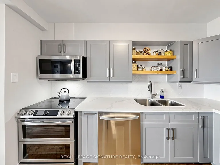 100 Quebec Ave #1505 — Photo 14