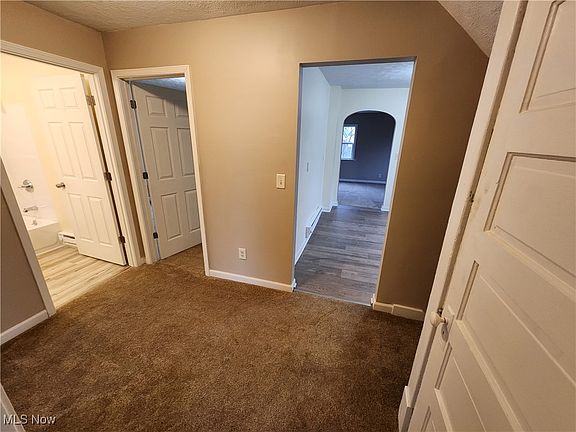 3rd image of 2603 Oakdale Ave