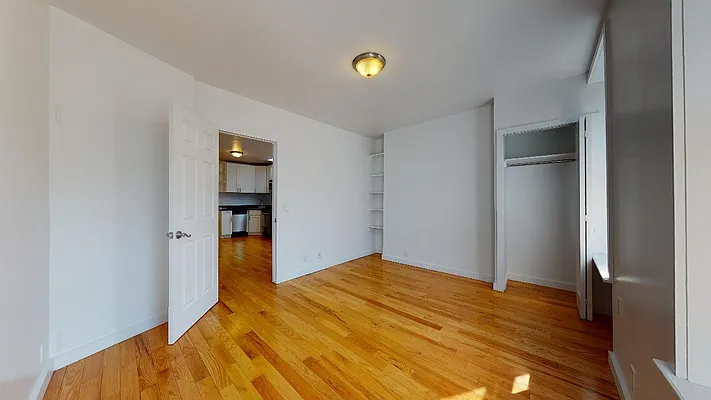 Rented by Bond New York | media 14