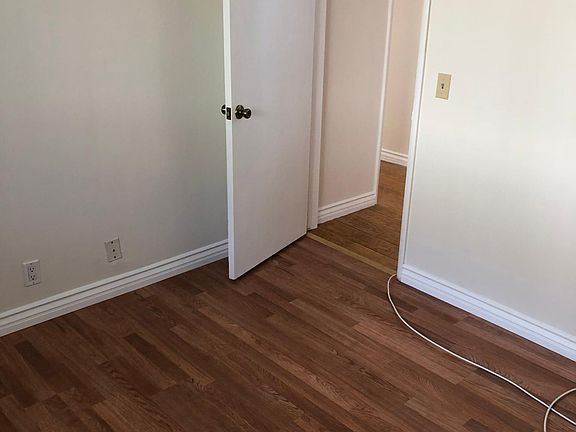 4th image of 720 3rd St #E