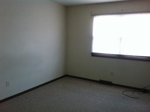 5th image of 3516 Kenowa Ave SW