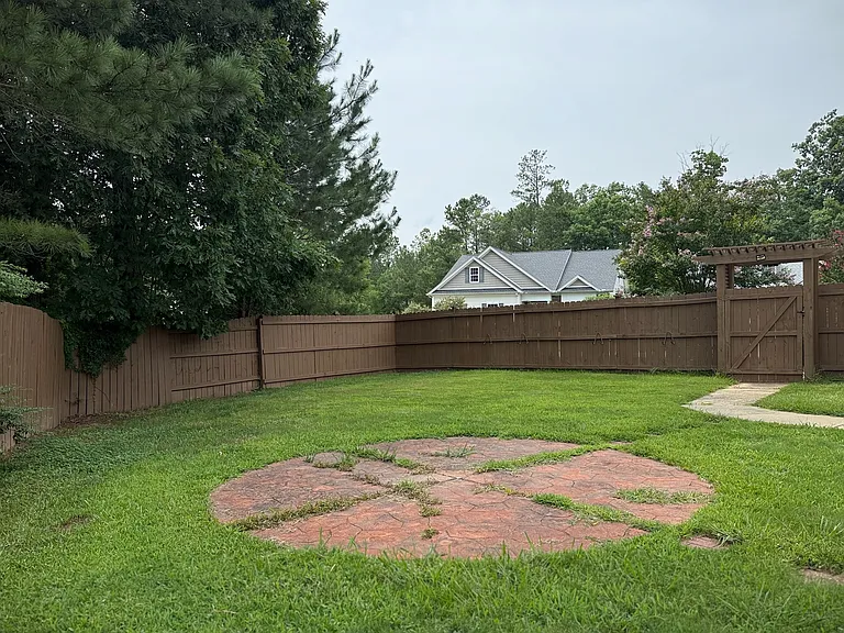 1205 Dexter Ridge Dr — Photo 17