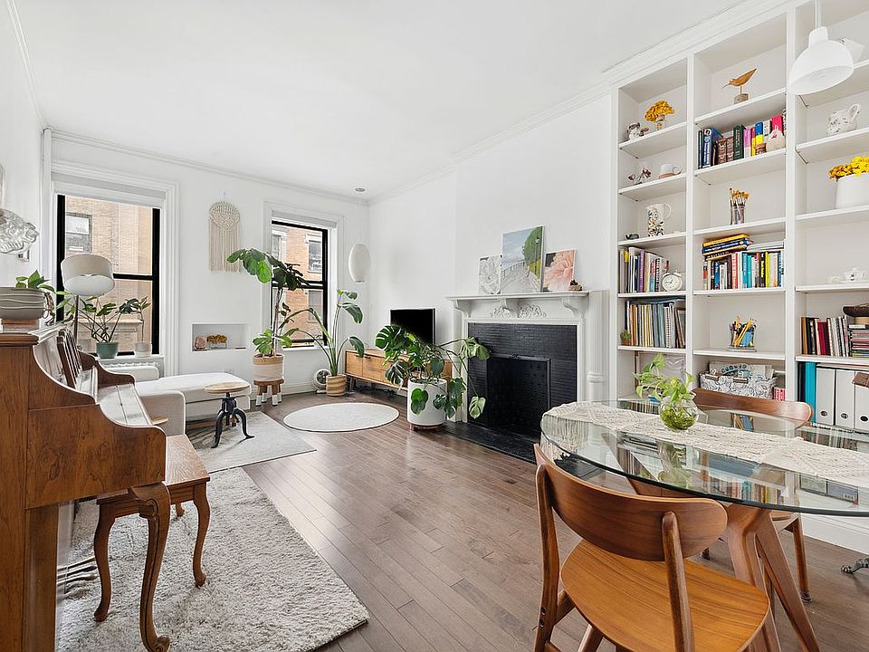 1st image of 332 W 101st St APT 4F