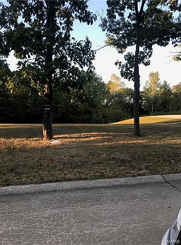 1st image of 235 Estates Dr