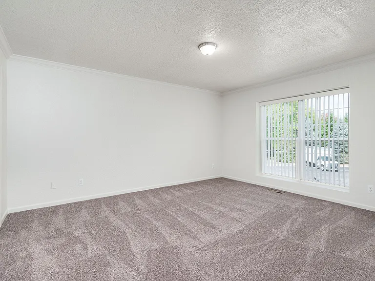 Aberdeen of Brighton Apartments — Photo 9