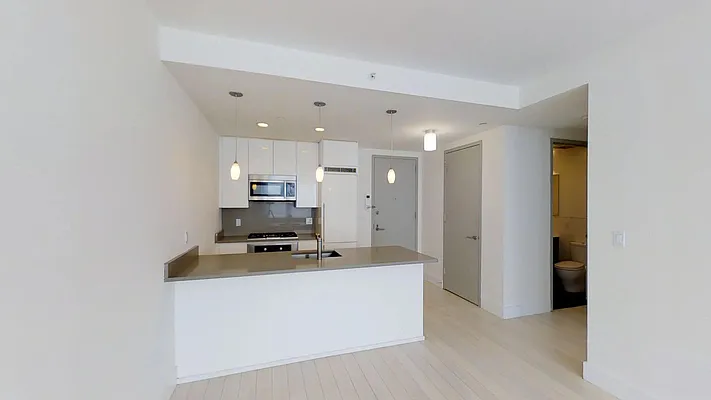 Rented by Keller Williams NYC | media 15