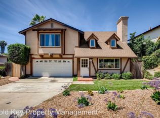 196 Santa Maria Ct, Vista, CA 92083