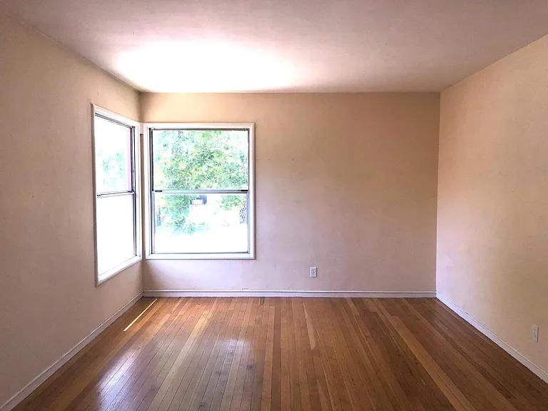 1725 San Pablo Ave — Photo 8