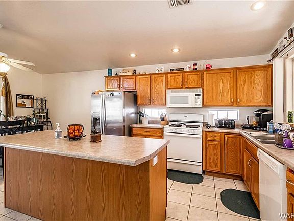 4th image of 3931 E Lass Ave