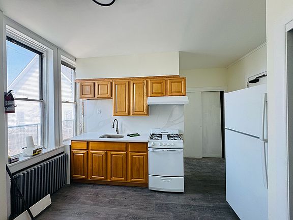 3rd image of 1310 14th St Suite 21E