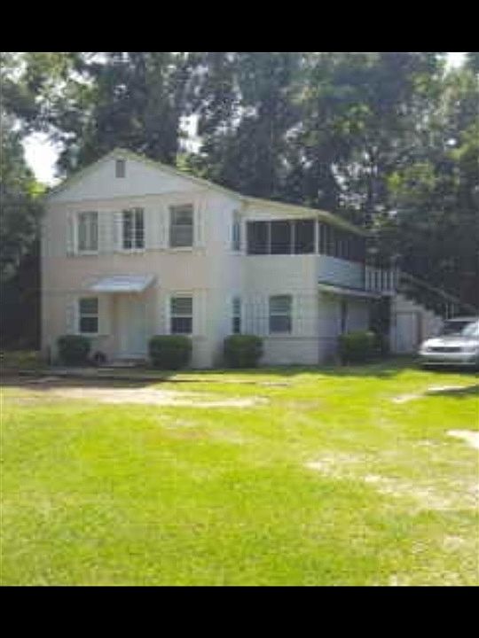 1st image of 1320 Linda Ann Dr #A