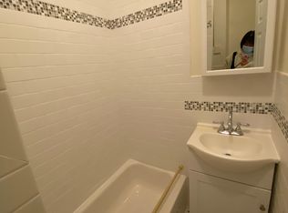 39 Grant Ave, Brooklyn, NY 11208
