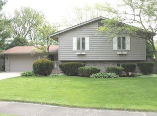 1404 S 9th St, St Charles, IL