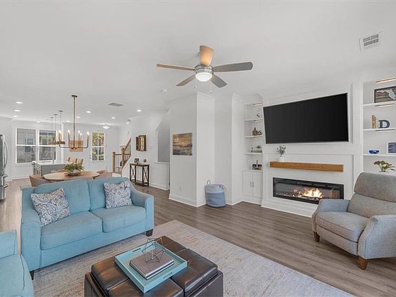 3rd image of 3239 Bartee Walk