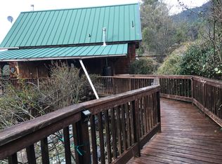 254 Forest View Dr, Willow Creek, CA 95573