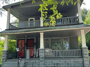 9016-9018 Yale Ave, Cleveland, OH 44108