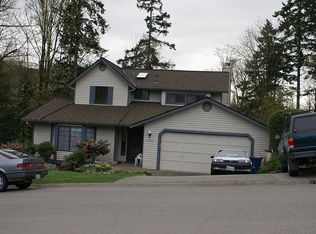 7537 135th Ave SE, Renton, WA 98059