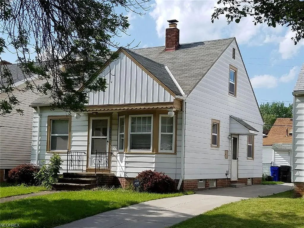 12508 Marne Ave photo 1