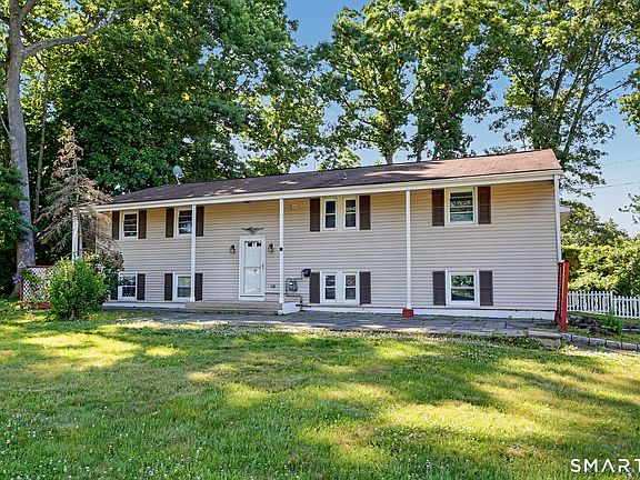 2nd image of 27 Karen Drive