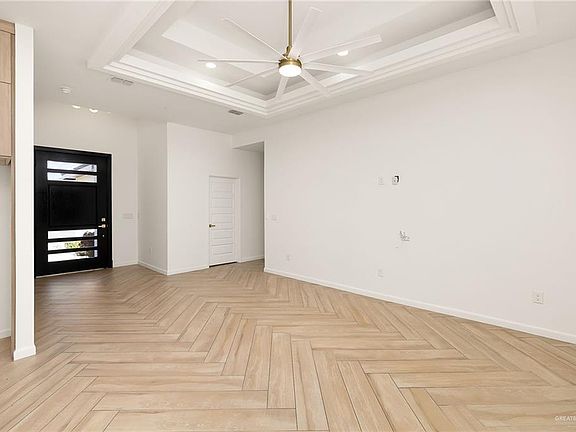2nd image of 2312 N Revolution St