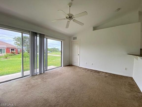 5th image of 1407 Diplomat Pkwy E