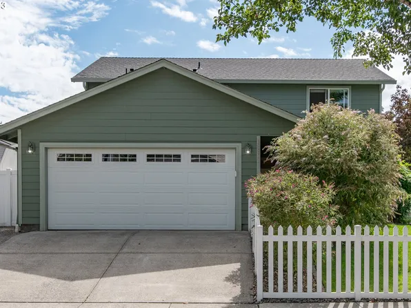 18801 SE 11th Way, Vancouver, WA 98683