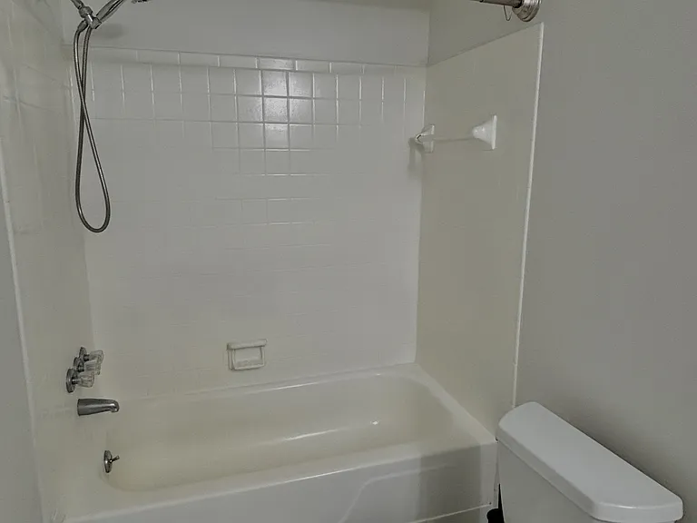 1771 E Woodward Heights Blvd — Photo 9