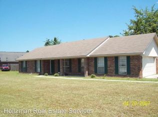 1710 Ashton Dr, Hinesville, GA 31313