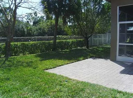 7092 Old Orchard Way — Photo 16