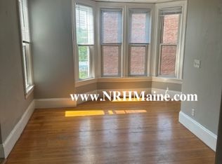 29 Laurel Ave #2, Auburn, ME 04210