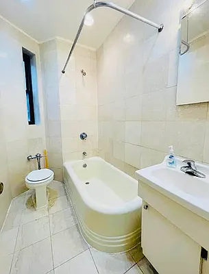 Rented by Living New York | media 17