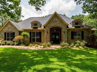 2045 Red Cedar Trl, Greenville, TX 75402