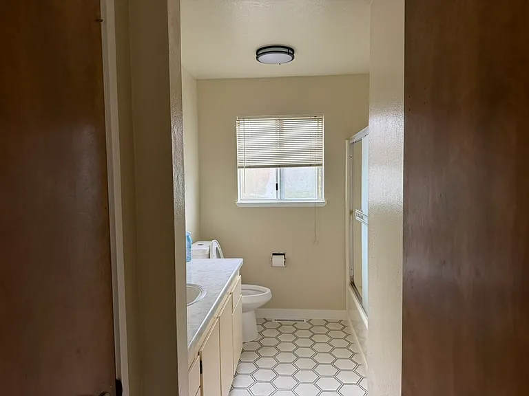 3006 Vera Ln — Photo 7