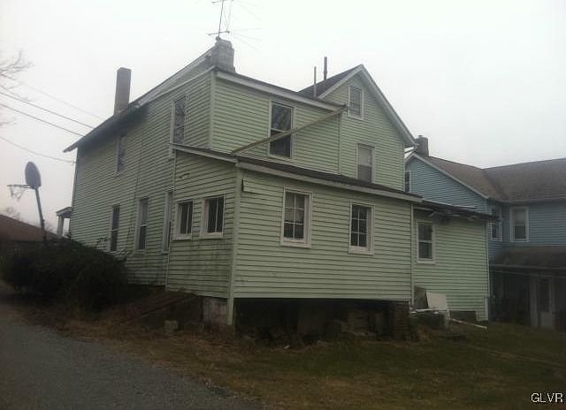 2nd image of 710-712 Palmer St