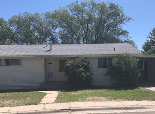 948 Santa Clara Pl, Los Alamos, NM 87544