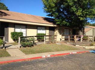 1411 N 10th St APT 19, Longview, TX 75601