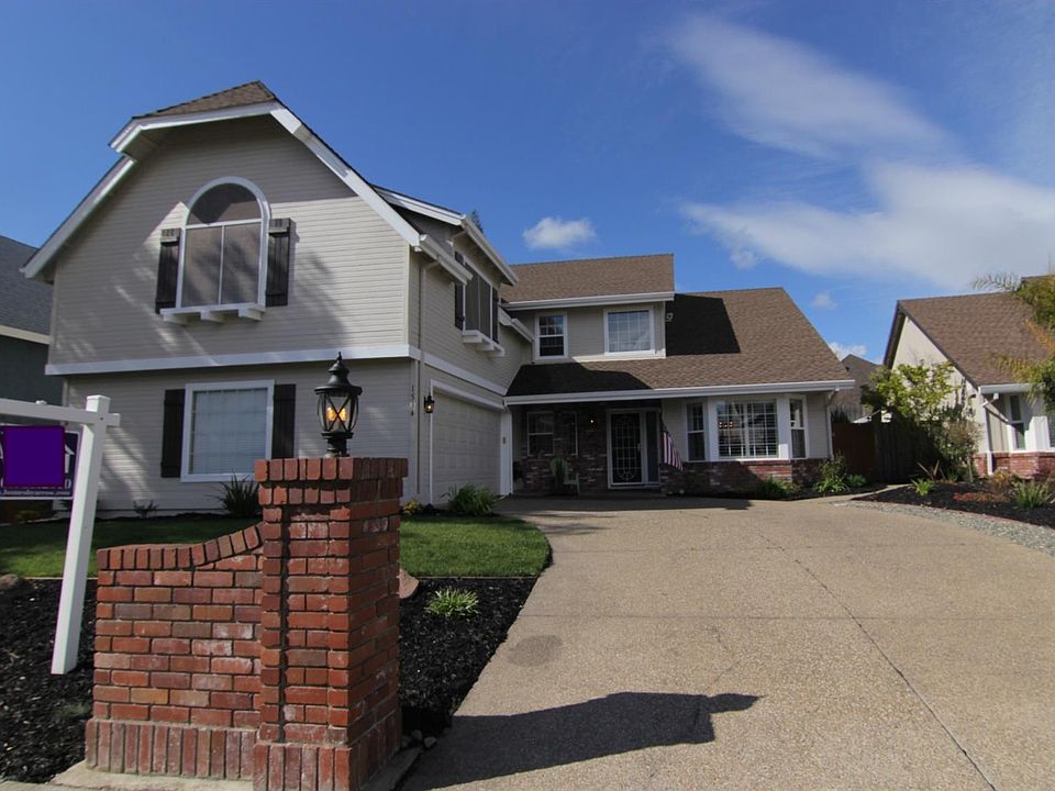 1st image of 1534 River Oak Way