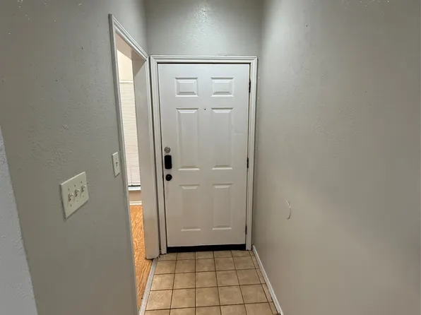 9601 Forest Ln APT 414, Dallas, TX 75243