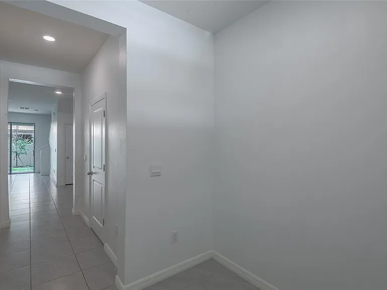 11147 Crescent Deer Dr — Photo 38
