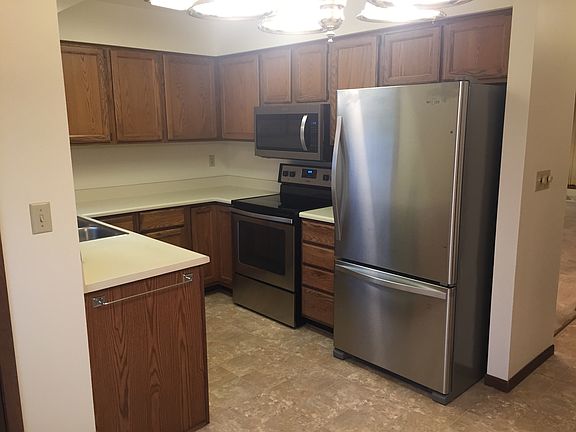 Kitchen with new appliances 