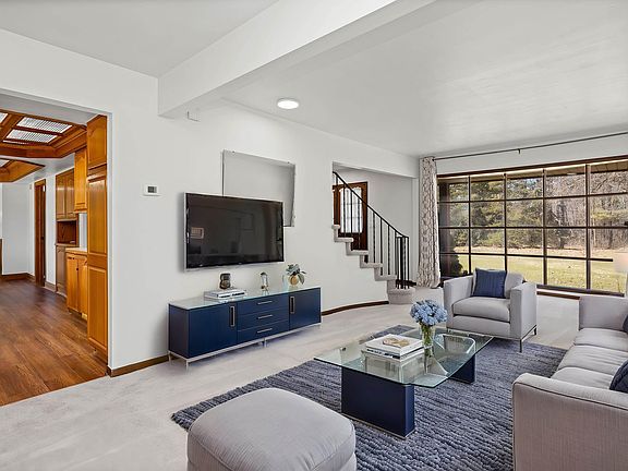 4th image of 71800 Coon Creek Rd