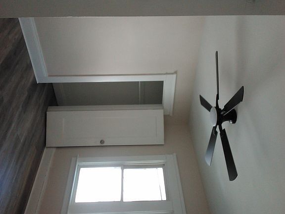 5th image of 1690 Coventry Rd #1