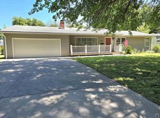 2018 SW Seabrook Ave, Topeka, KS 66604