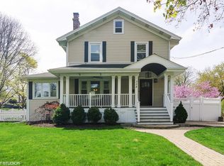 328 E Indiana St, Wheaton, IL 60187