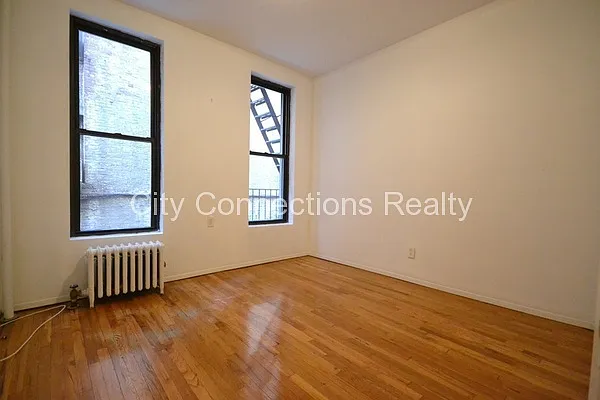 Rented by City Connections Realty | media 9