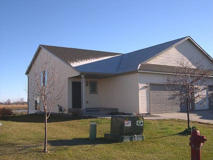 3BR TOWNHOME