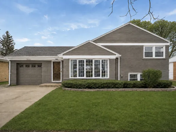 7823 Lotus Ave, Morton Grove, IL 60053
